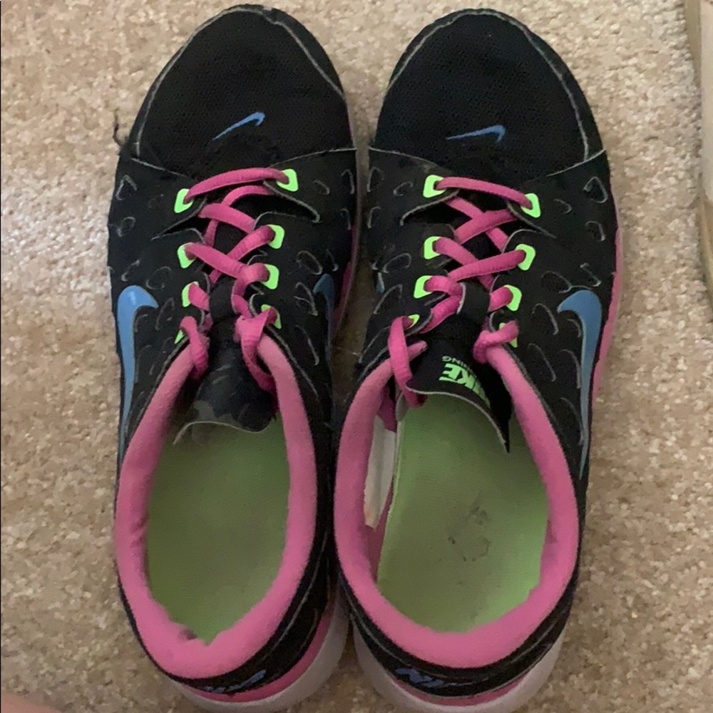 Nike Tennis shoes
